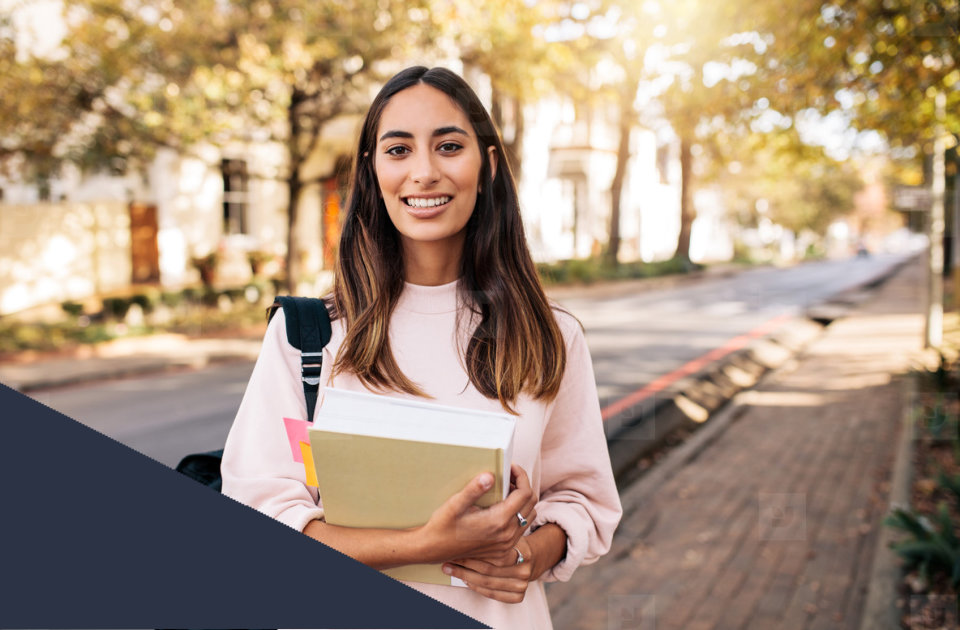 Aisha Lopez, estudiante del posgrado en comunicación de creación de contenidos